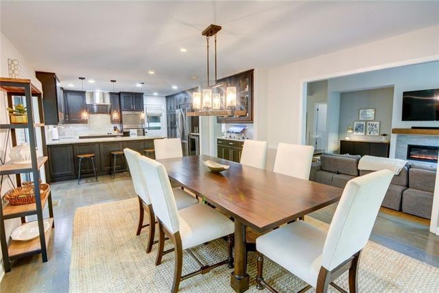 6090 Weatherly Drive NW, Sandy Springs, GA 30328