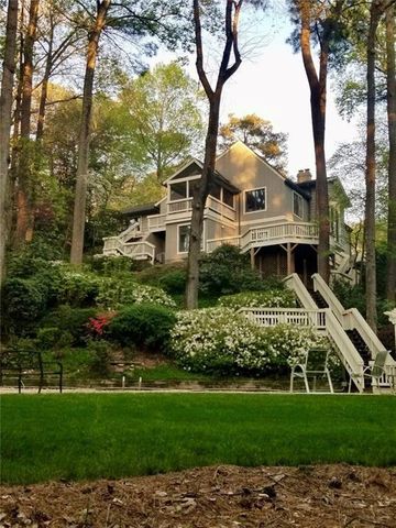 6090 Weatherly Drive NW, Sandy Springs, GA 30328