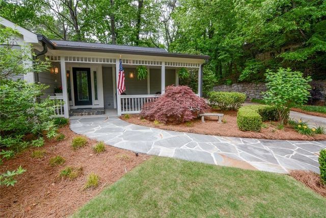 6090 Weatherly Drive NW, Sandy Springs, GA 30328