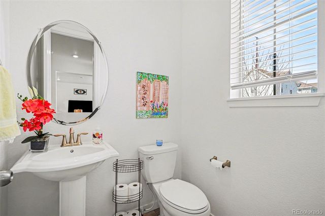 8420 Bijou Creek Avenue, Littleton, CO 80125