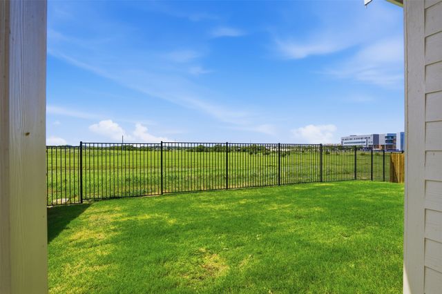 8200 Korat Vista, Godley, TX 76044