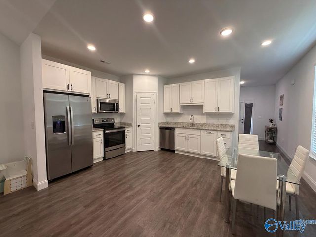 1005 Highgrove Heights, Harvest, AL 35749