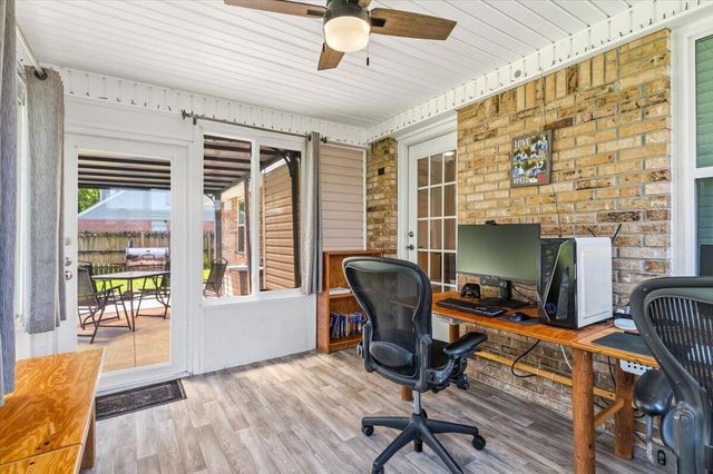 2232 Lemure Drive, Navarre, FL 32566