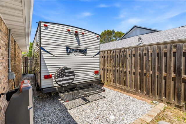 2232 Lemure Drive, Navarre, FL 32566