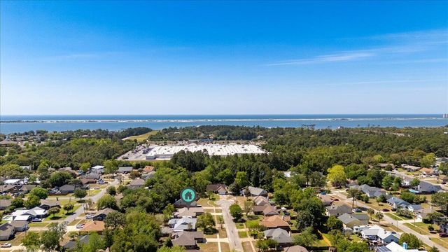 2232 Lemure Drive, Navarre, FL 32566