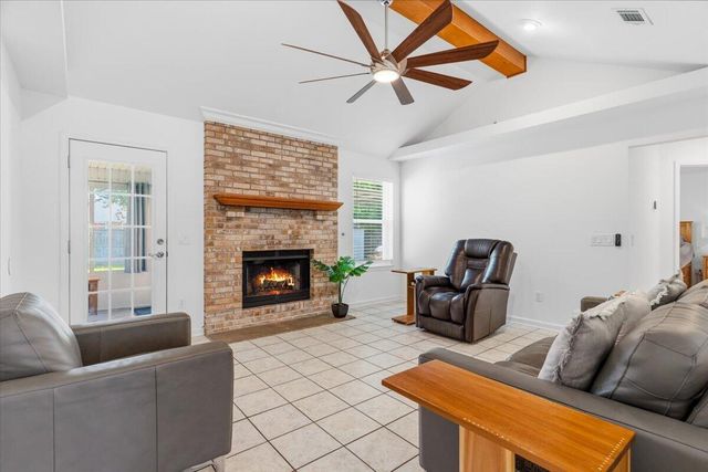 2232 Lemure Drive, Navarre, FL 32566