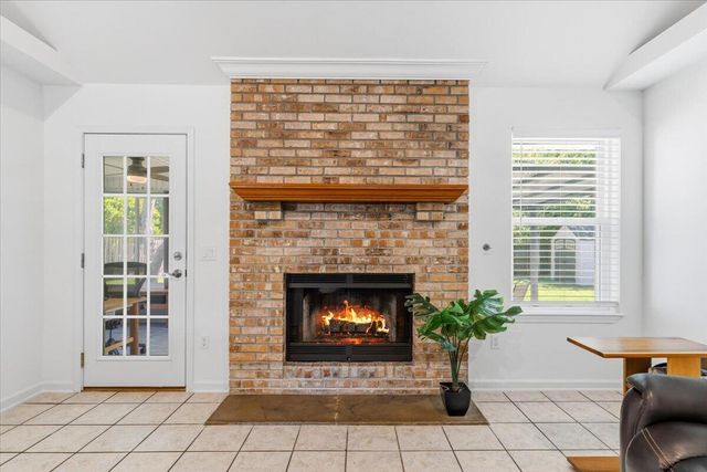 2232 Lemure Drive, Navarre, FL 32566