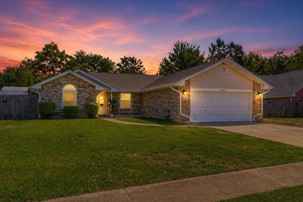 2232 Lemure Drive, Navarre, FL 32566