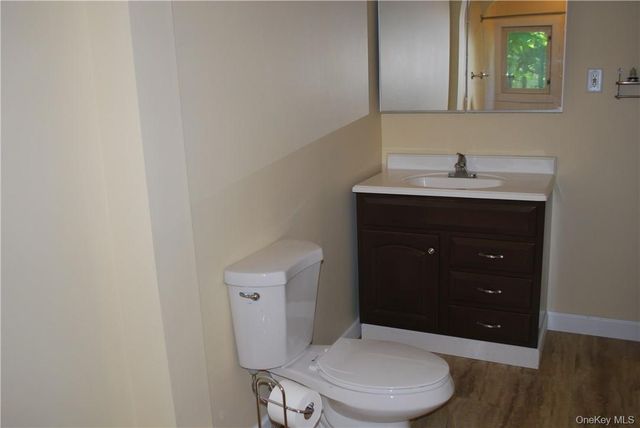 249 B Pine Island Turnpike, Warwick, NY 10990