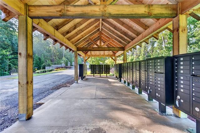292 Highgrove Drive, Talking Rock, GA 30175