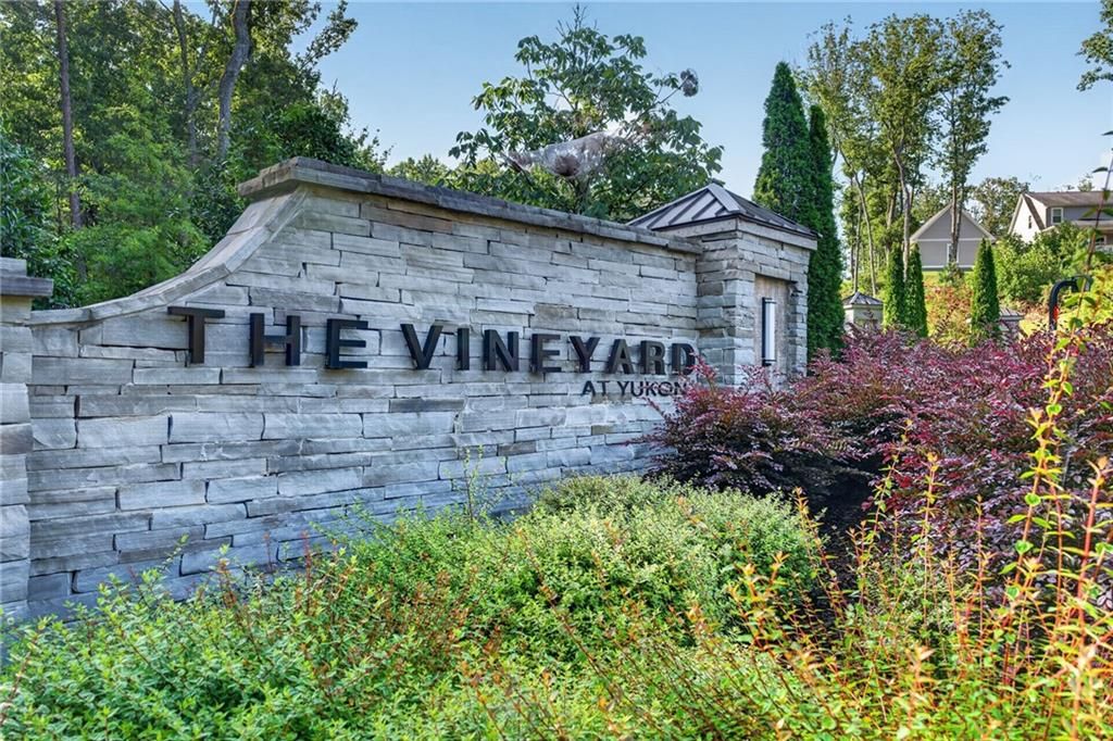 292 Highgrove Drive, Talking Rock, GA 30175