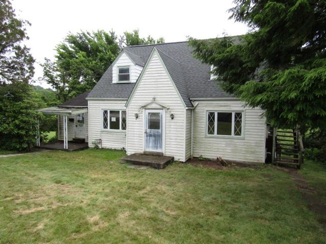 3470 Frye Ave, Finleyville, PA 15332
