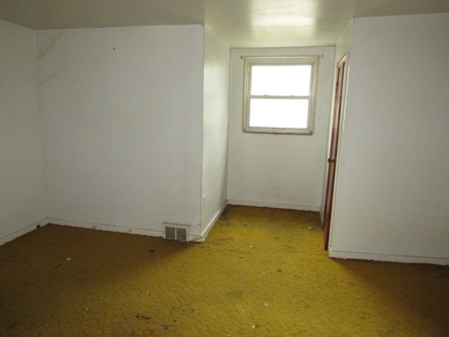 3470 Frye Ave, Finleyville, PA 15332