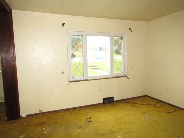 3470 Frye Ave, Finleyville, PA 15332