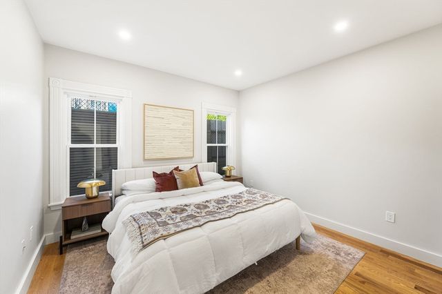 14 Harbor View Street 1, Boston, MA 02125