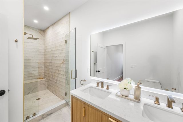 14 Harbor View Street 1, Boston, MA 02125