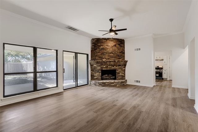 5812 Winding Woods Trail, Dallas, TX 75227