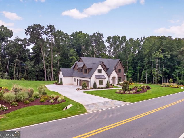 616 Hoke Okelly Mill Road SW, Loganville, GA 30052