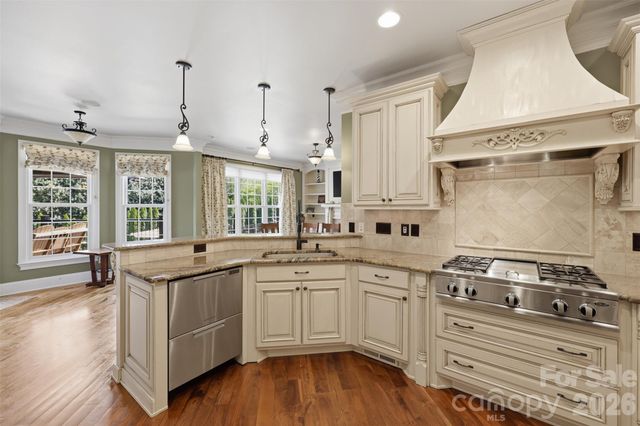 3638 Hogan Court NE, Conover, NC 28613