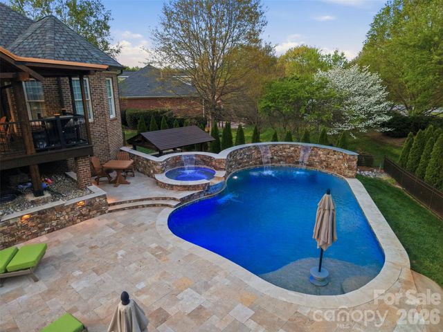 3638 Hogan Court NE, Conover, NC 28613