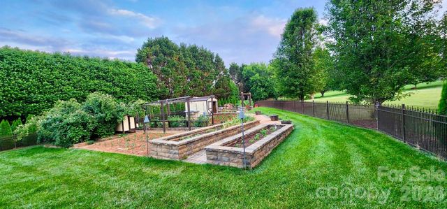 3638 Hogan Court NE, Conover, NC 28613
