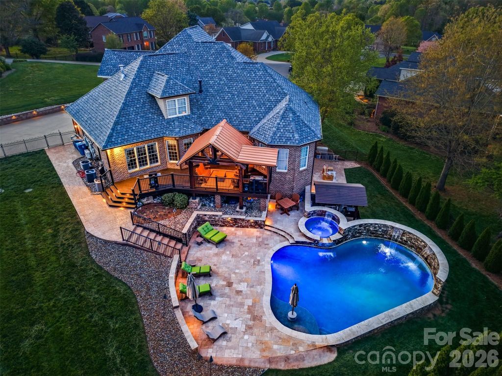 3638 Hogan Court NE, Conover, NC 28613