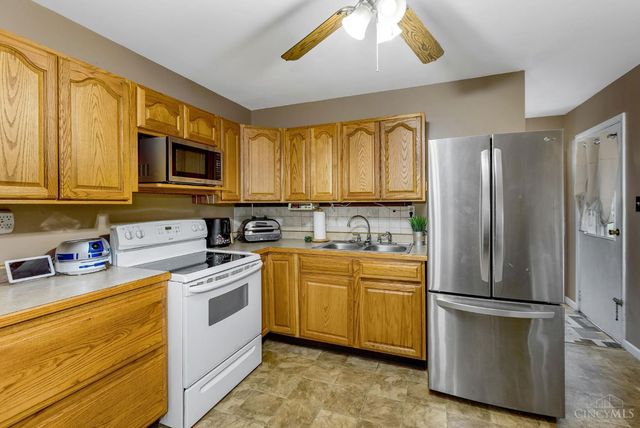 590 Kristine Lane, Franklin, OH 45005