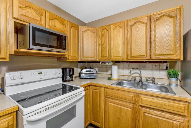 590 Kristine Lane, Franklin, OH 45005