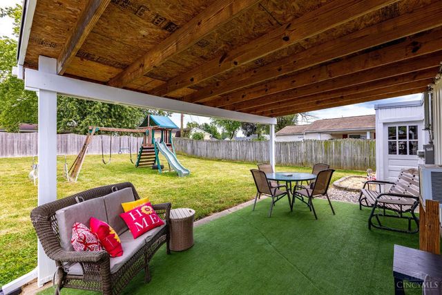 590 Kristine Lane, Franklin, OH 45005