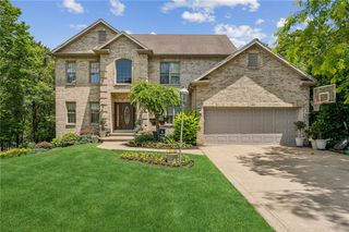 903 Clayton St, Hempfield Twp, PA 15601