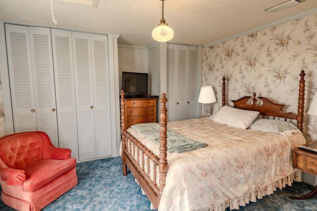 4800 S US 41, Boswell, IN 47921