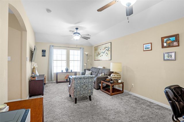 6045 Turtle Creek Court, North Richland Hills, TX 76180