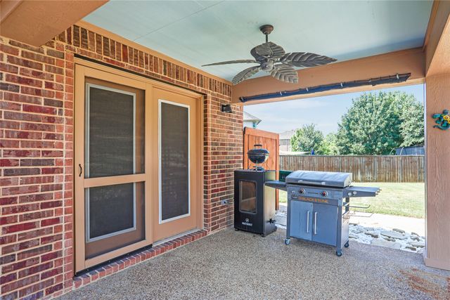 6045 Turtle Creek Court, North Richland Hills, TX 76180