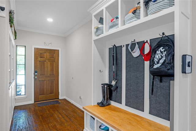 6045 Turtle Creek Court, North Richland Hills, TX 76180