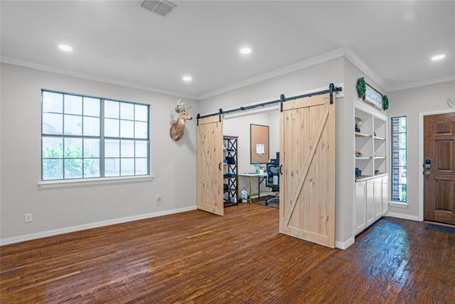 6045 Turtle Creek Court, North Richland Hills, TX 76180