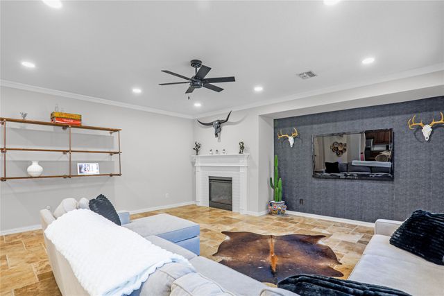 6045 Turtle Creek Court, North Richland Hills, TX 76180