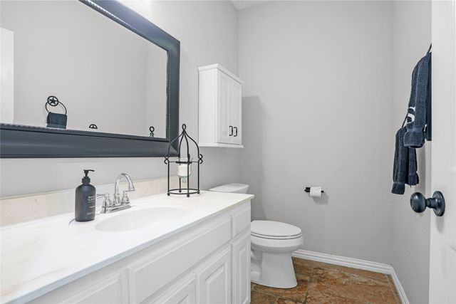 6045 Turtle Creek Court, North Richland Hills, TX 76180