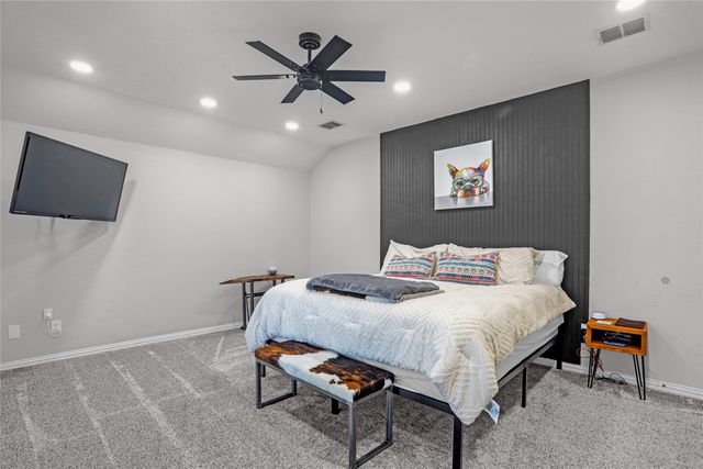 6045 Turtle Creek Court, North Richland Hills, TX 76180