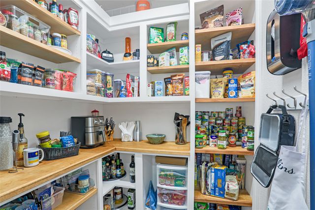 6045 Turtle Creek Court, North Richland Hills, TX 76180