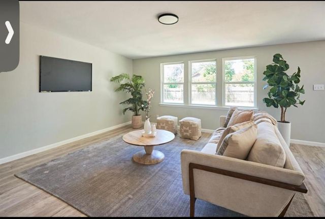 2207 Galway ST, Austin, TX 78758
