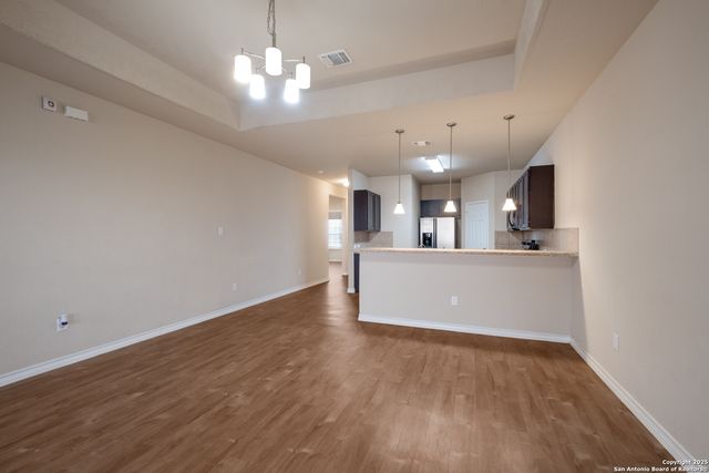 7019 Hallie Rdg, San Antonio, TX 78227