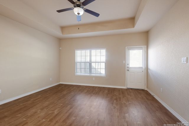 7019 Hallie Rdg, San Antonio, TX 78227