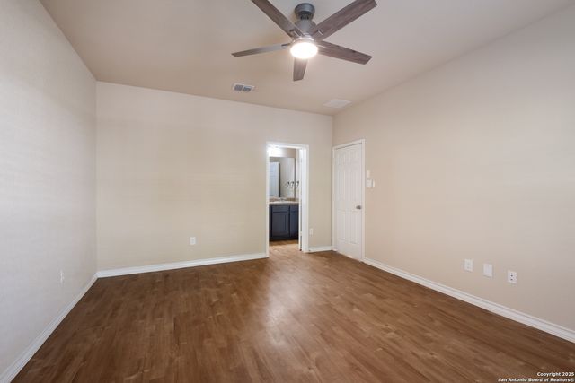 7019 Hallie Rdg, San Antonio, TX 78227
