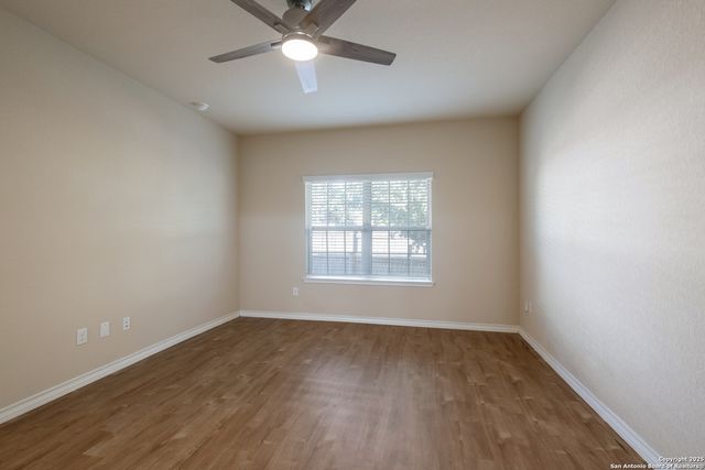 7019 Hallie Rdg, San Antonio, TX 78227