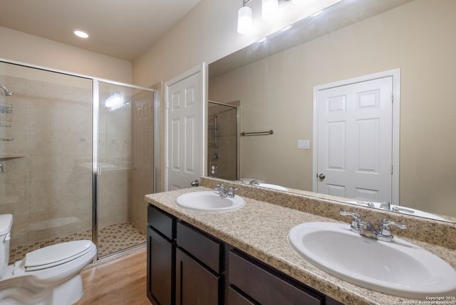 7019 Hallie Rdg, San Antonio, TX 78227