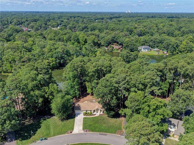 1277 Mossy Oaks CT, Virginia Beach, VA 23454