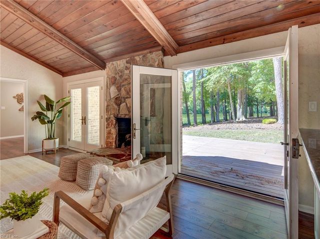 1277 Mossy Oaks CT, Virginia Beach, VA 23454