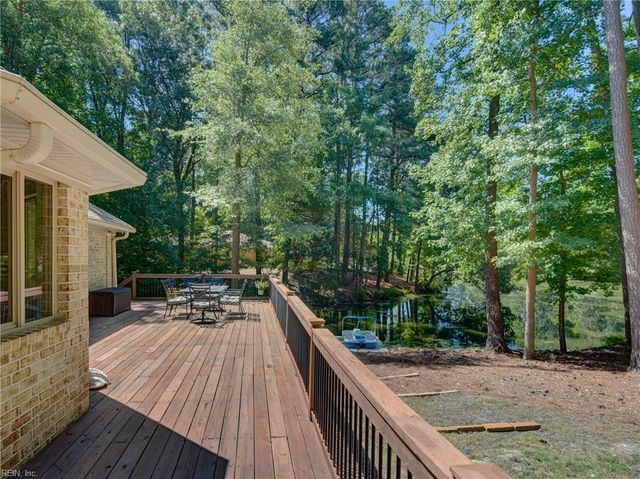 1277 Mossy Oaks CT, Virginia Beach, VA 23454