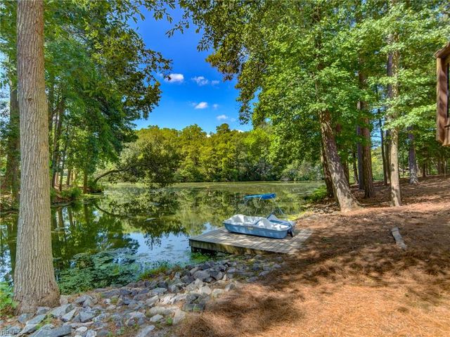 1277 Mossy Oaks CT, Virginia Beach, VA 23454