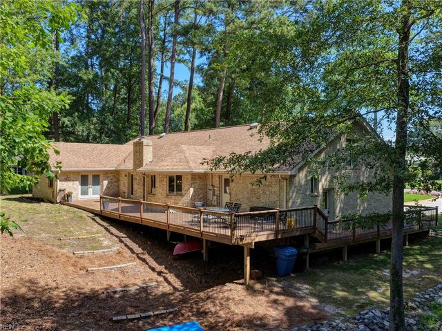 1277 Mossy Oaks CT, Virginia Beach, VA 23454